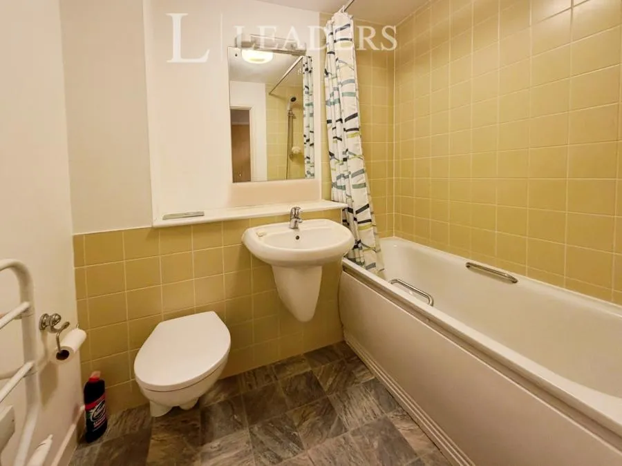 Gunwharf Quays, Portsmouth, PO1, photo 6