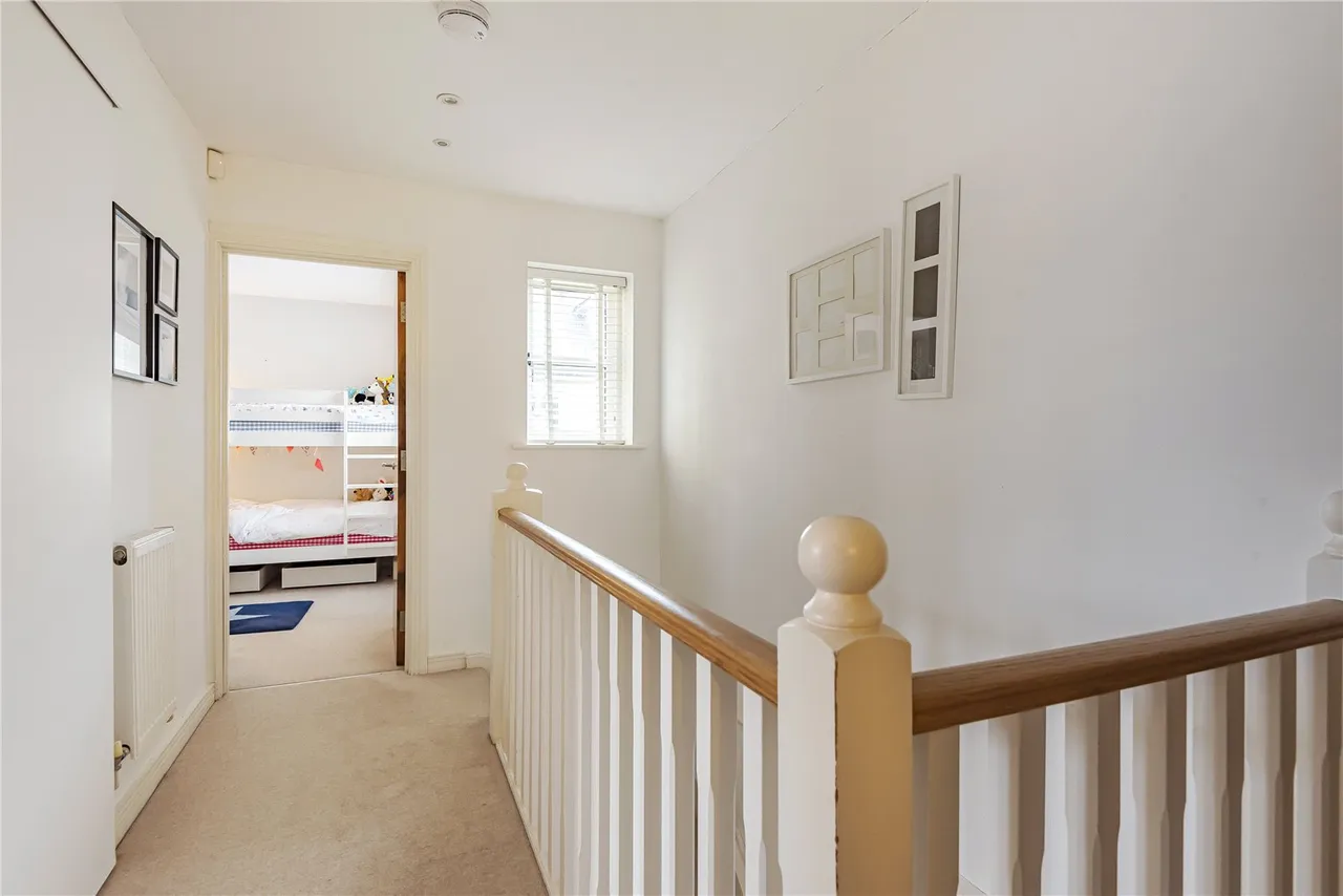 Oldfield Road, Hampton, TW12 2AD, photo 6