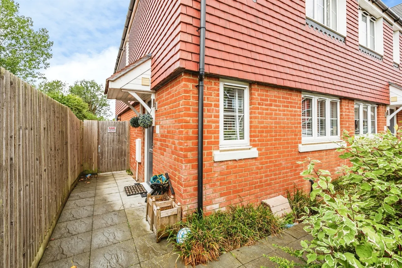 Avebury Mews, Eastbourne, BN23, photo 2
