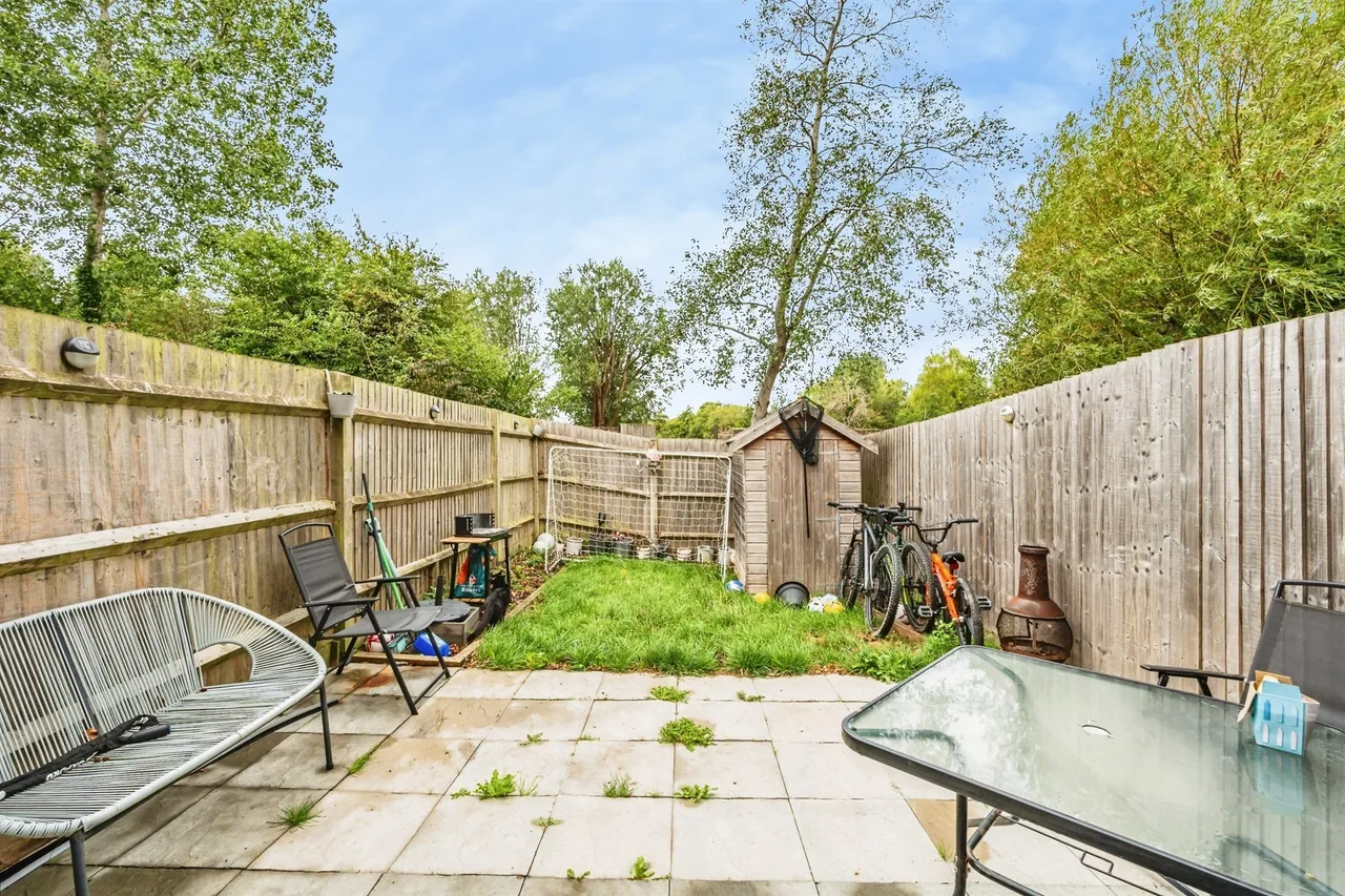 Avebury Mews, Eastbourne, BN23, photo 12
