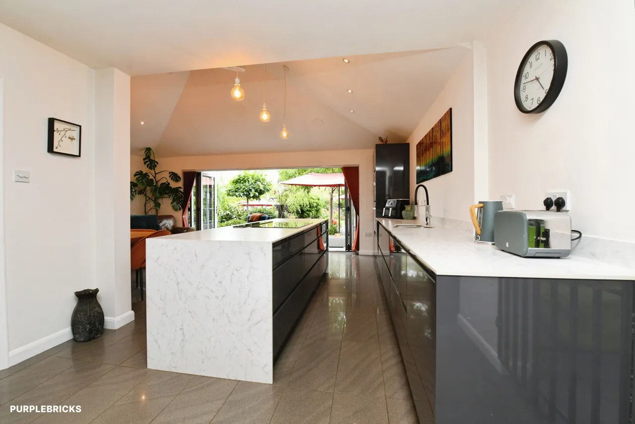 Bridgemarsh Lane, Chelmsford, photo 7