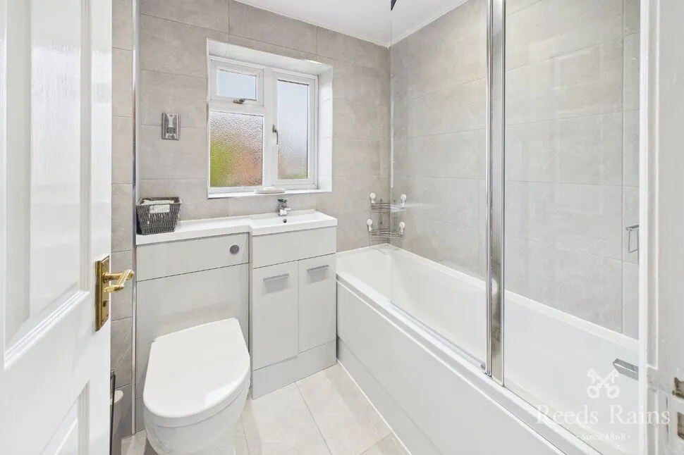 Finsbury Park, Widnes, WA8, photo 35