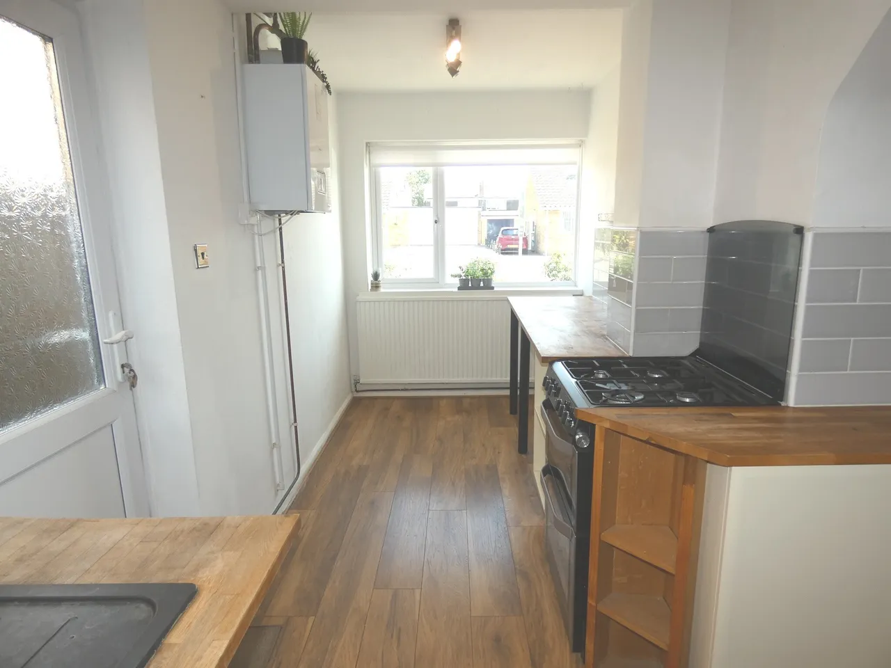 Willoughby Avenue, Peterborough, PE6, photo 3