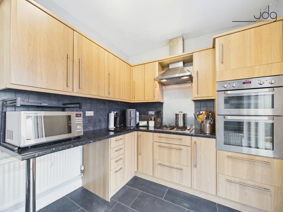 Lymm Avenue, Scale Hall, LA1, photo 7