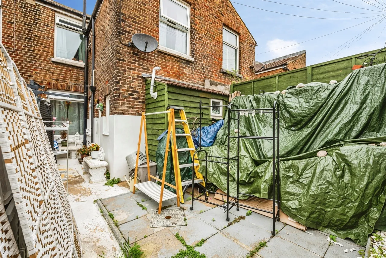 Western Road, Eastbourne, BN22, photo 13
