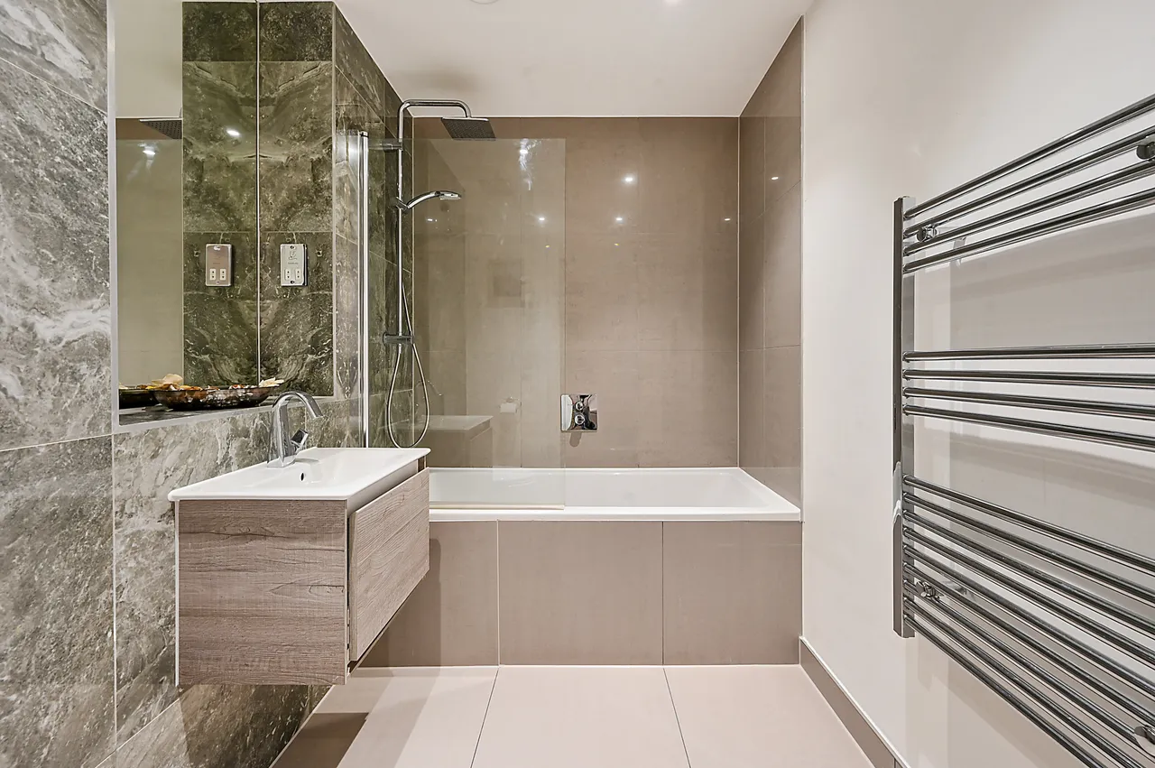 Flat 13, New Malden House, photo 6