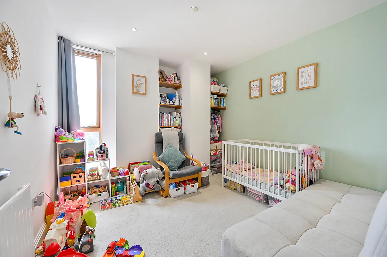 Flat 13, New Malden House, photo 9