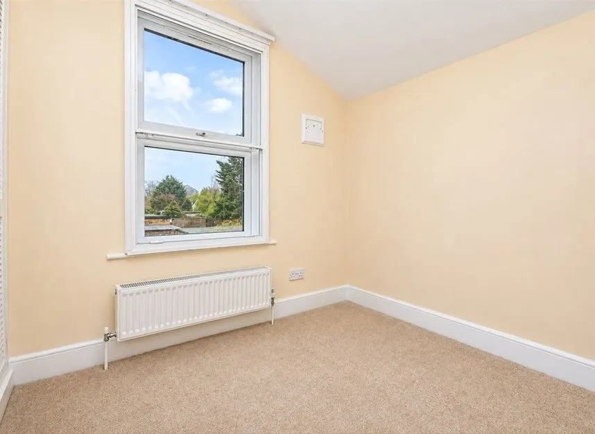 Cambridge Road, Hounslow, TW4, photo 7
