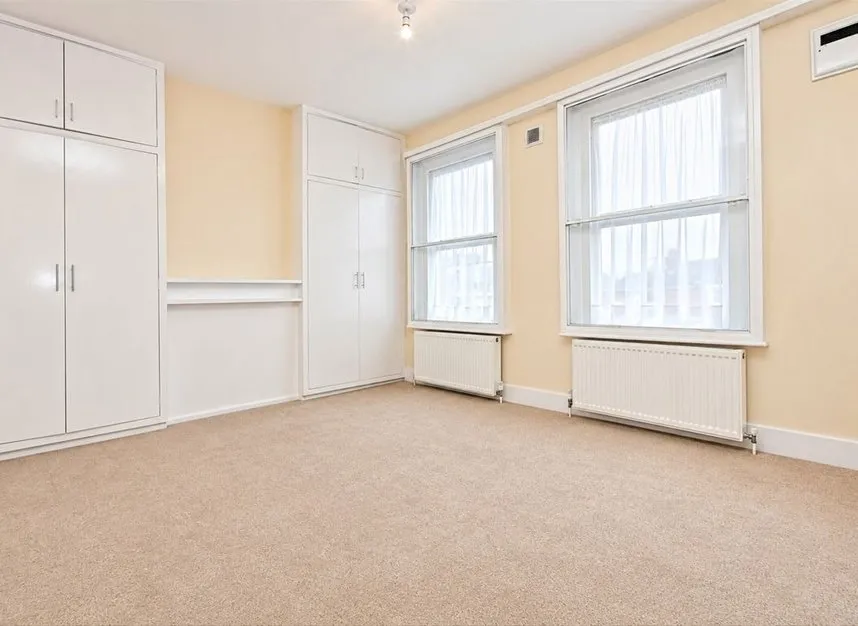 Cambridge Road, Hounslow, TW4, photo 6