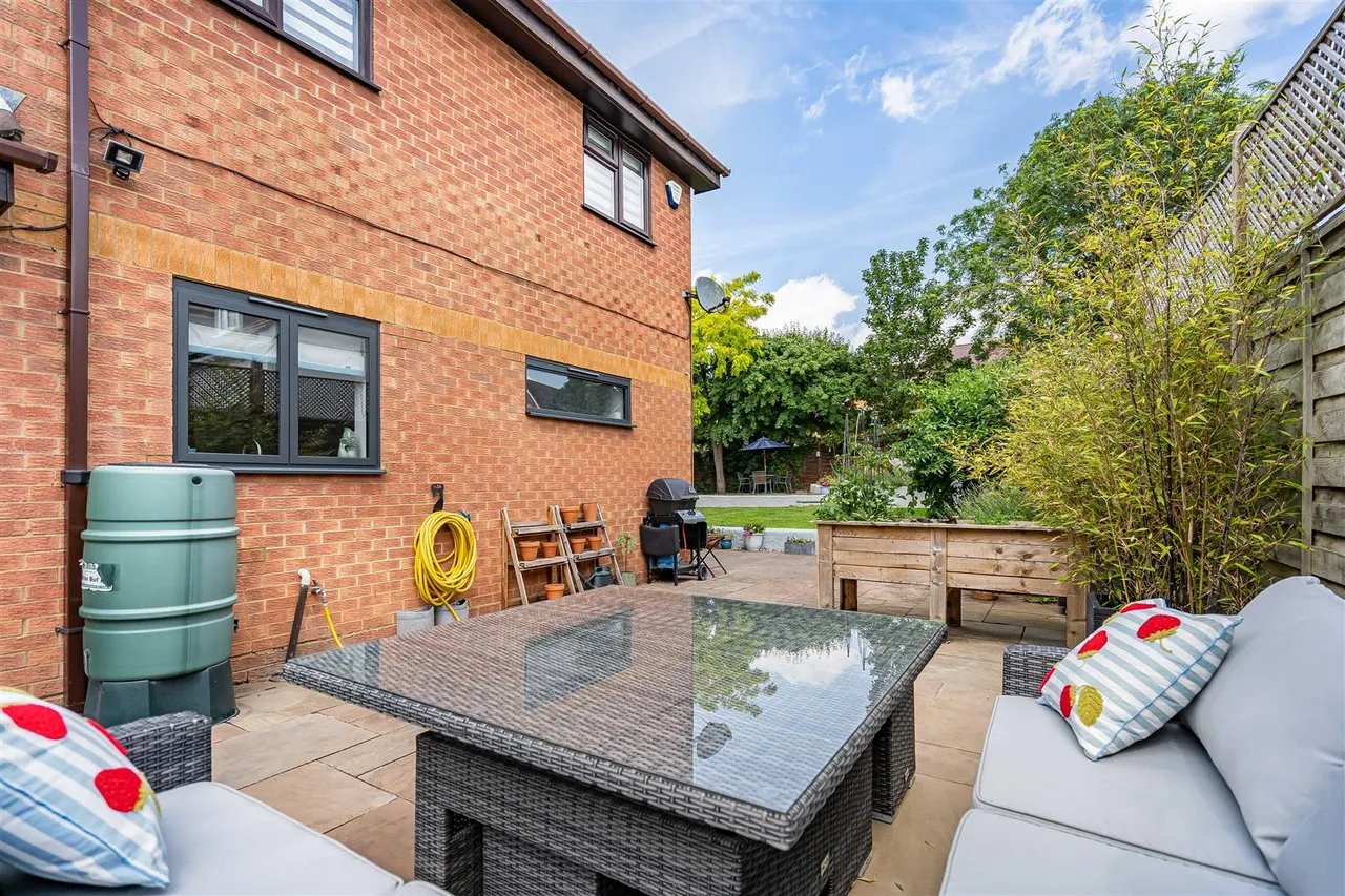 The Willows, Great Chesterford, CB10, photo 26
