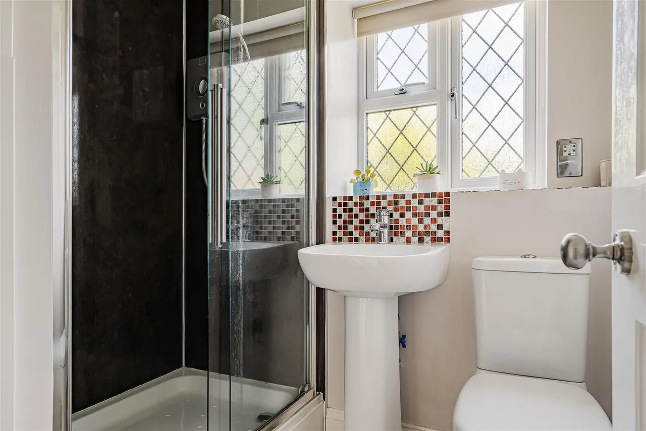 The Willows, Great Chesterford, CB10, photo 21