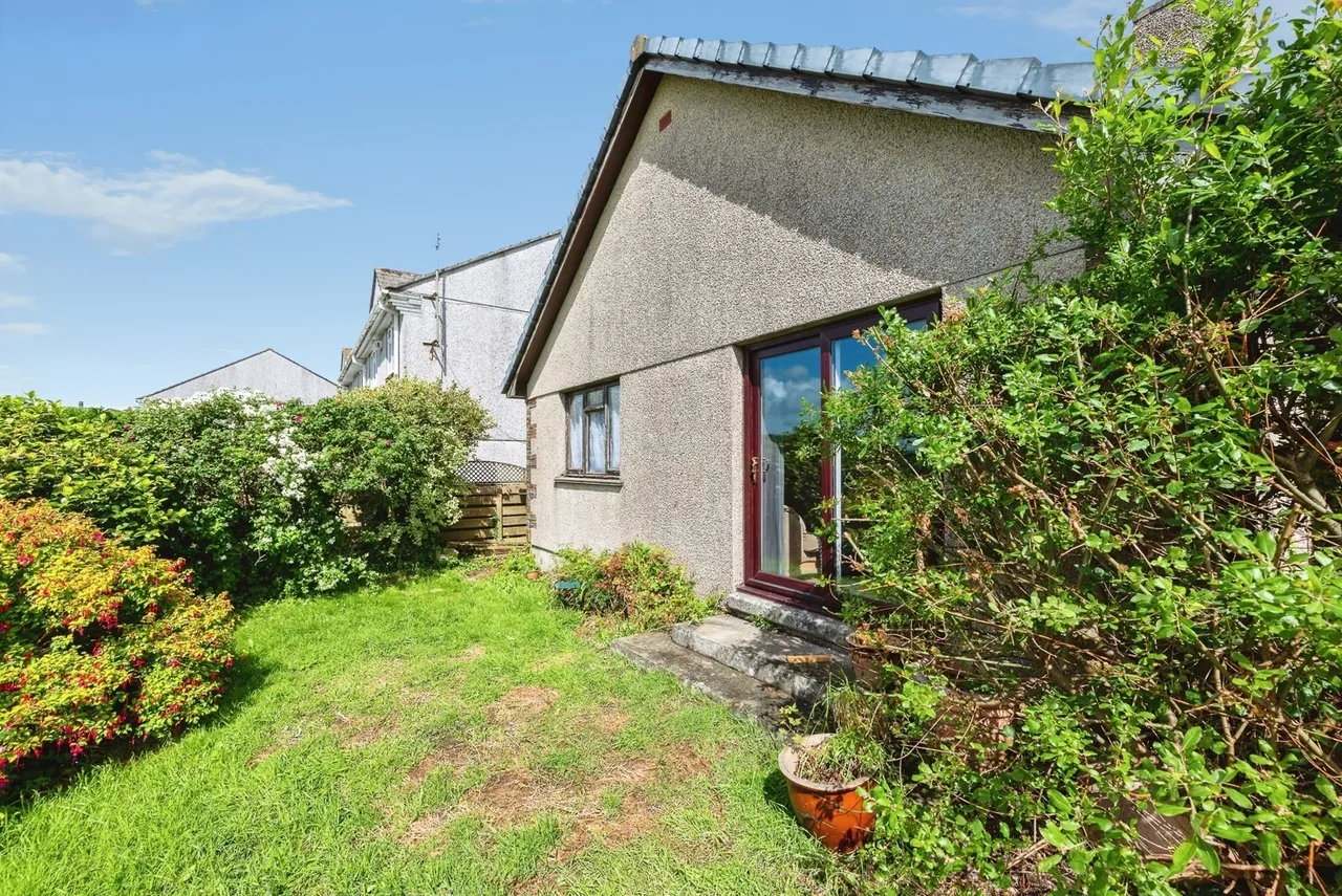 Allen Park, St. Kew Highway, PL30, photo 12