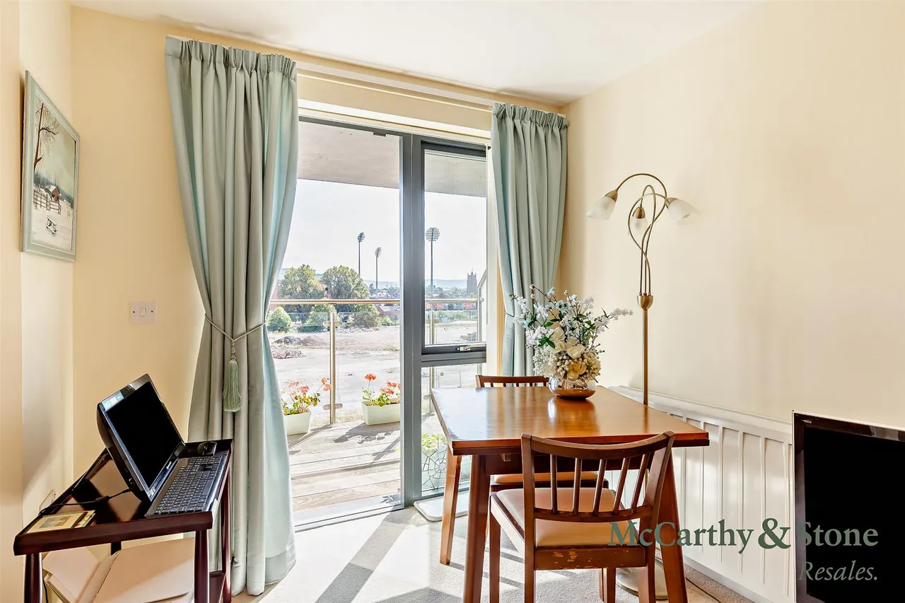 Keeper Close, Taunton, TA1, photo 5
