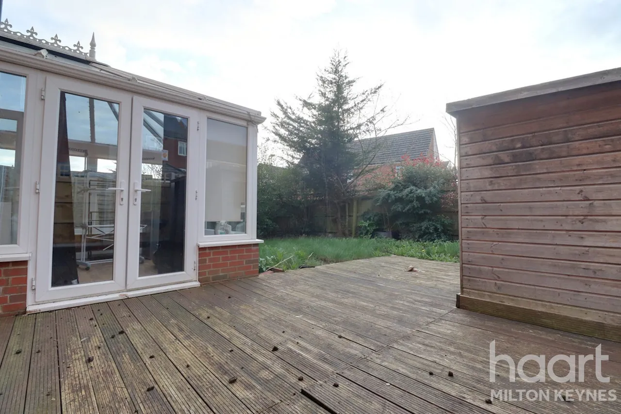 Lavender Hill, MK10, photo 27