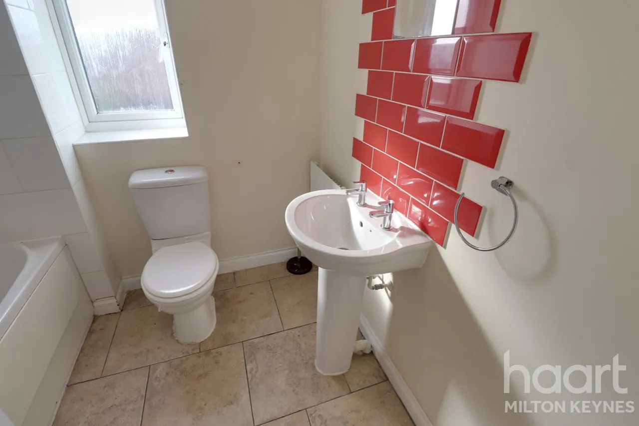 Lavender Hill, MK10, photo 25