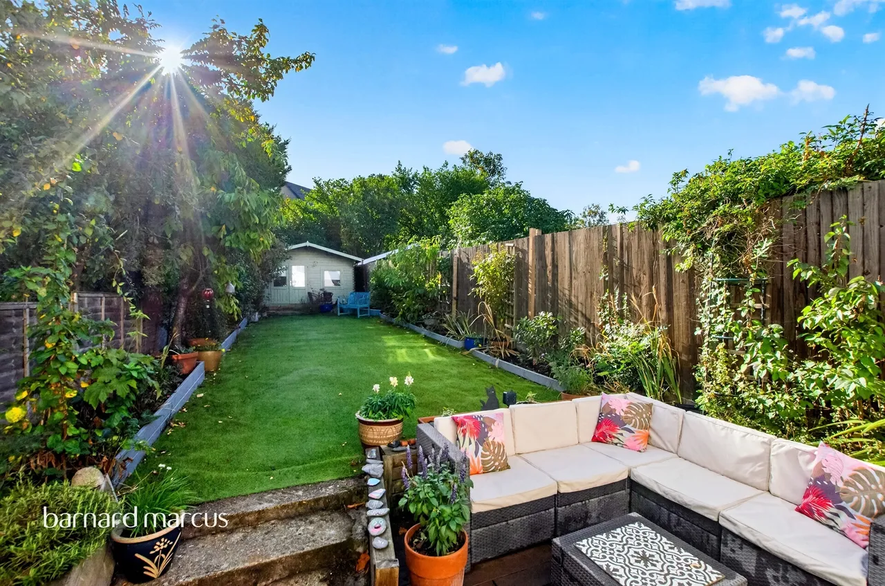 Greenham Road, London, N10, photo 3