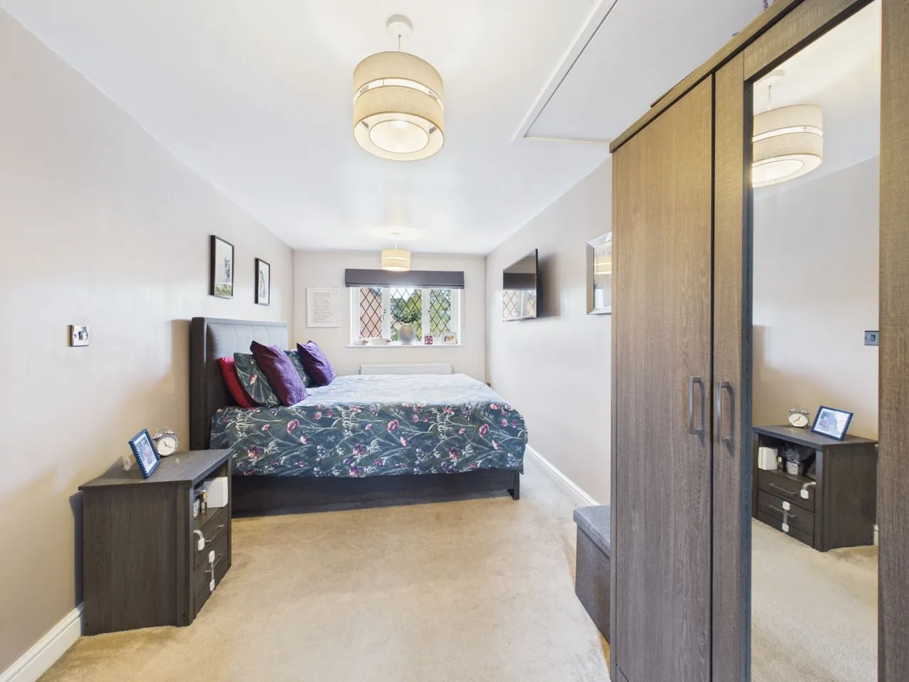 Firethorn Drive, Hyde, SK14, photo 13