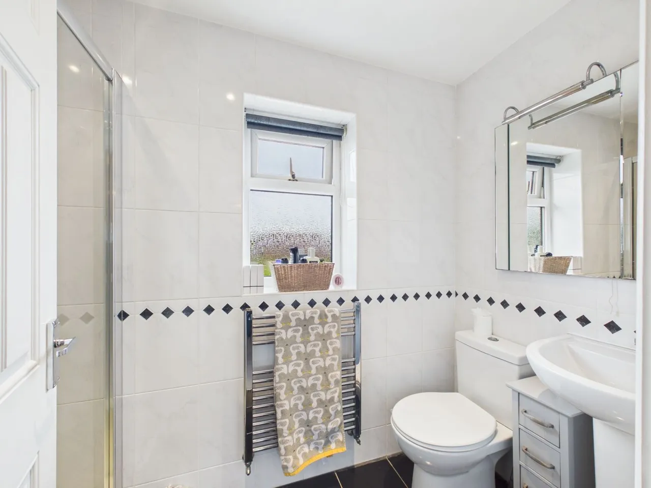 Firethorn Drive, Hyde, SK14, photo 14