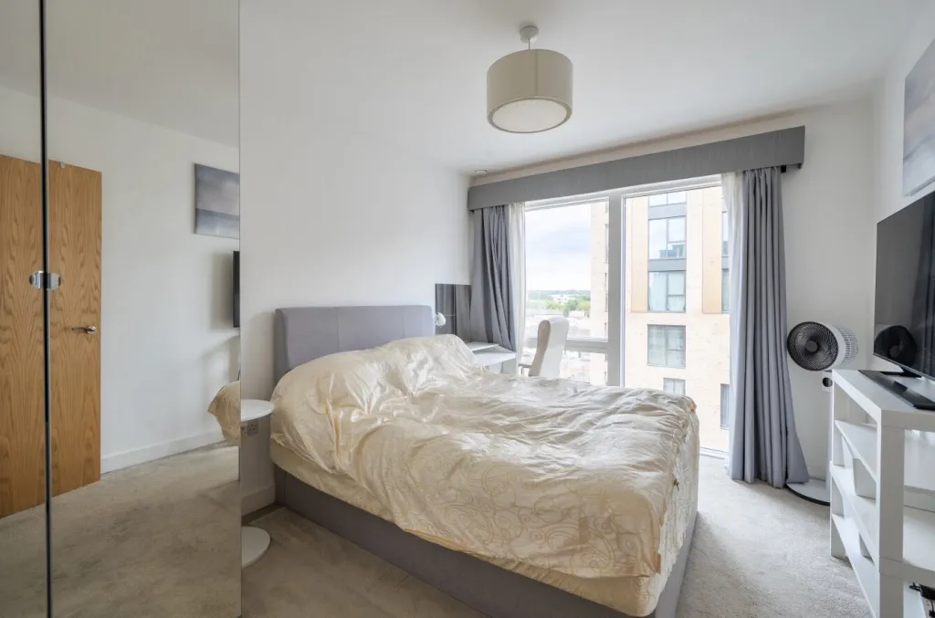 Lismore Boulevard, Colindale, NW9, photo 9