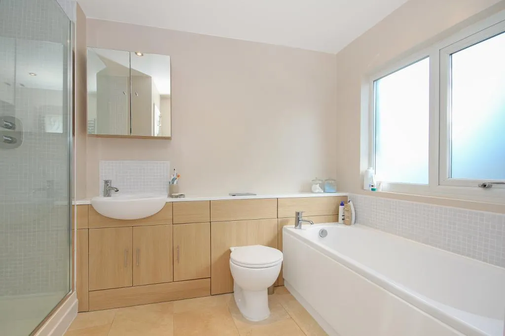Tivoli Road, London, SE27, photo 7