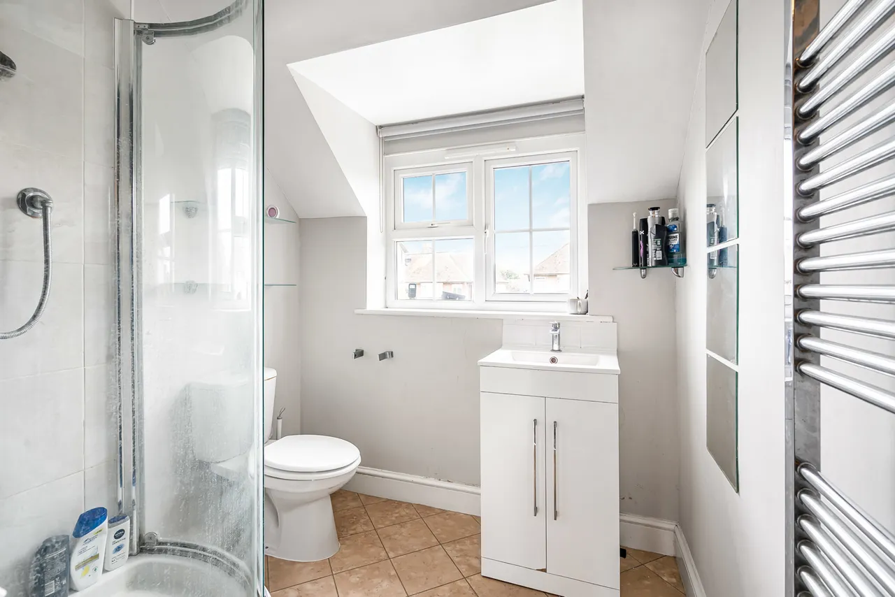 South Avenue, Farnham, GU9, photo 11