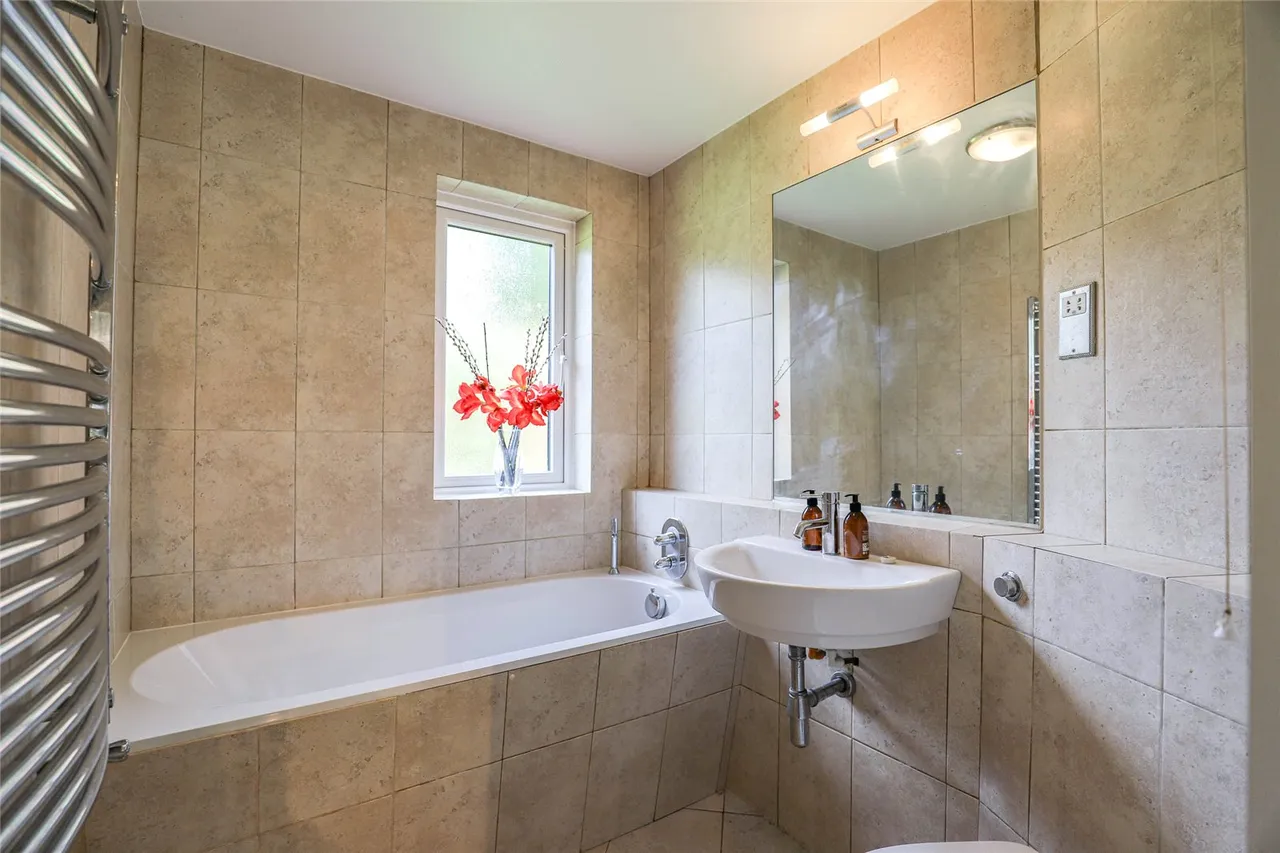 London Road, St. Albans, Hertfordshire, AL1 1TS, photo 10