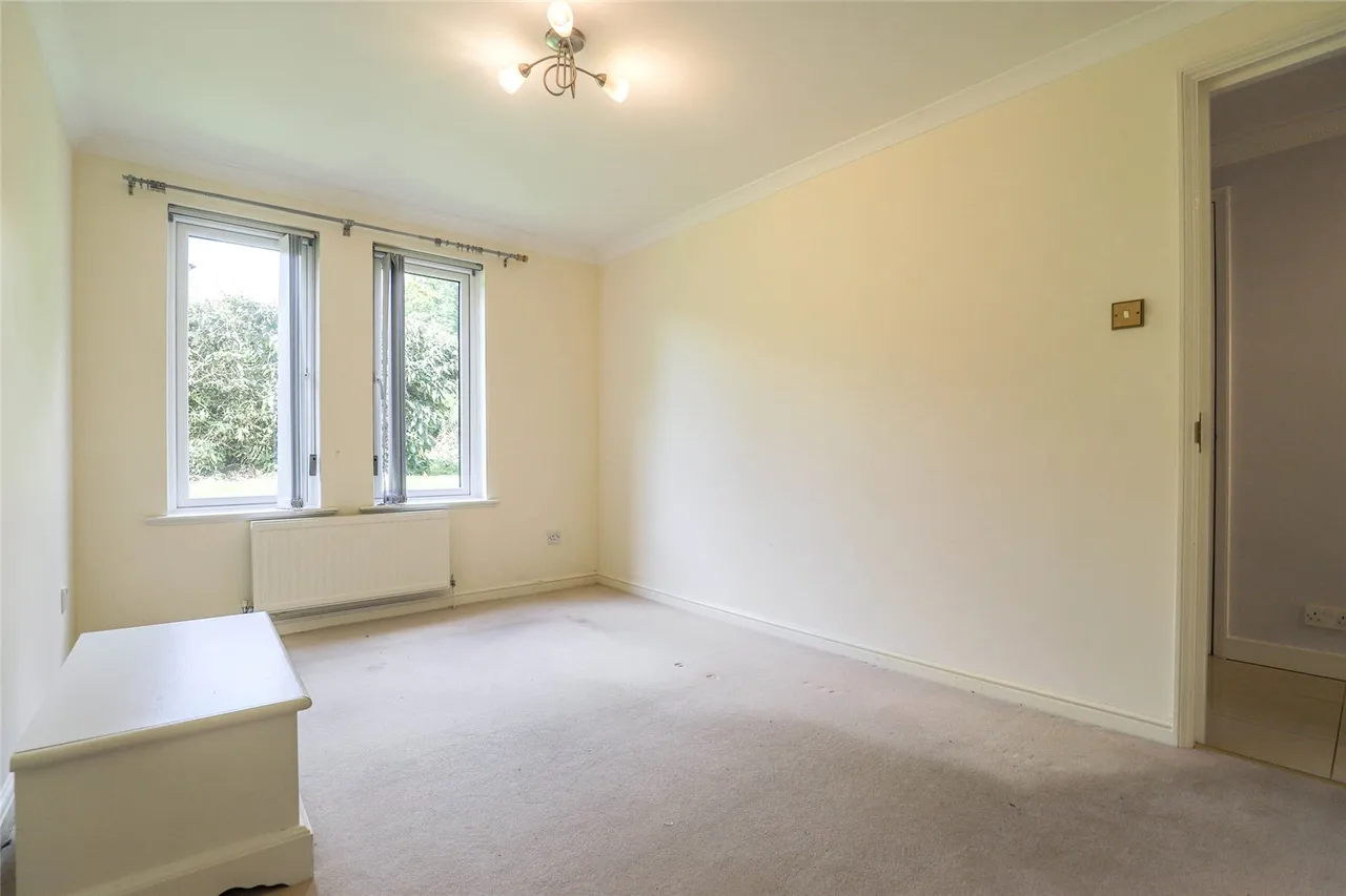London Road, St. Albans, Hertfordshire, AL1 1TS, photo 8
