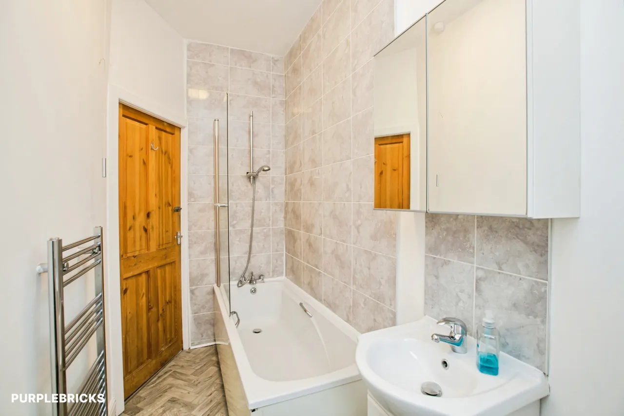 Turnpike Street, Elland, HX5, photo 12
