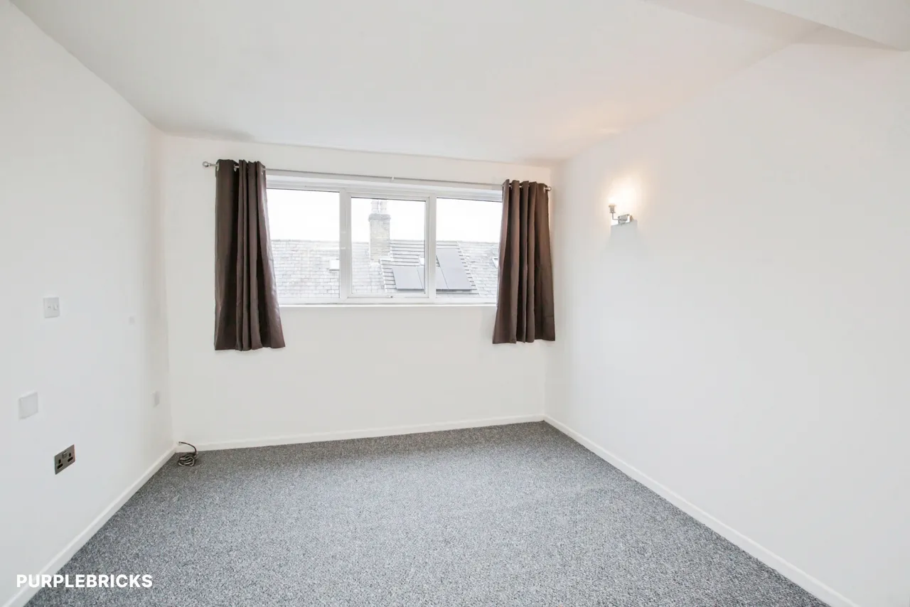 Turnpike Street, Elland, HX5, photo 14