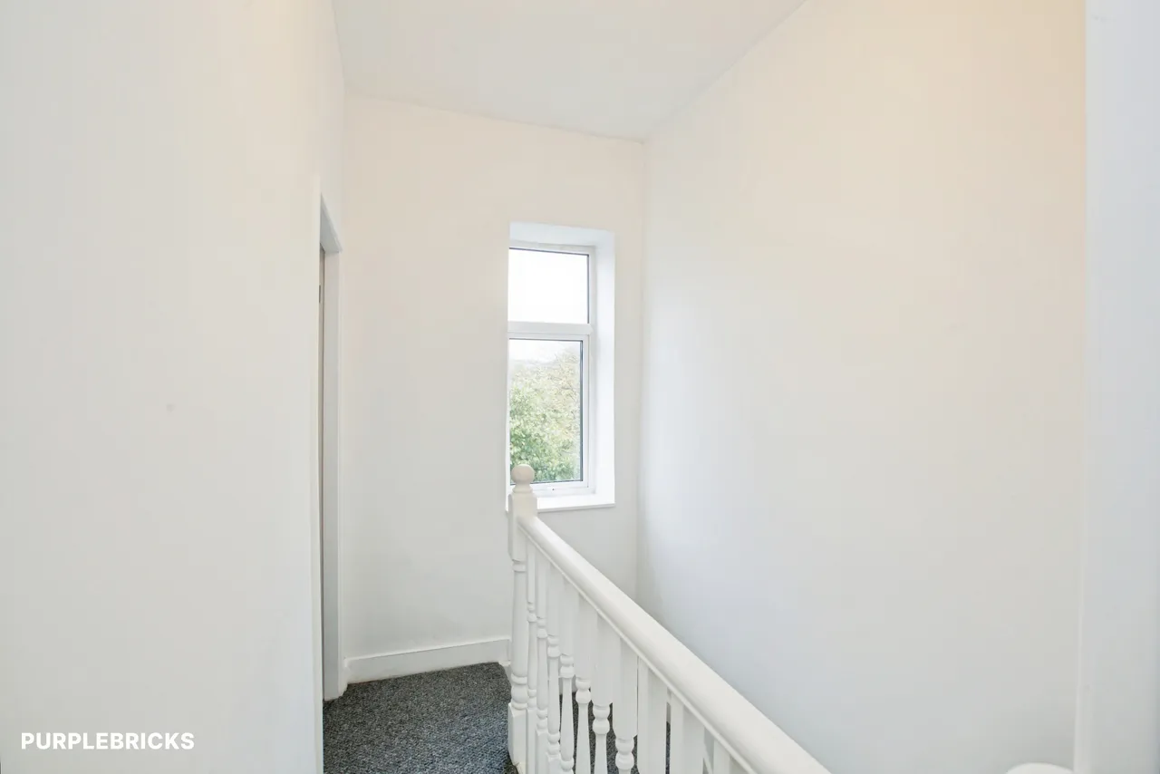 Turnpike Street, Elland, HX5, photo 9