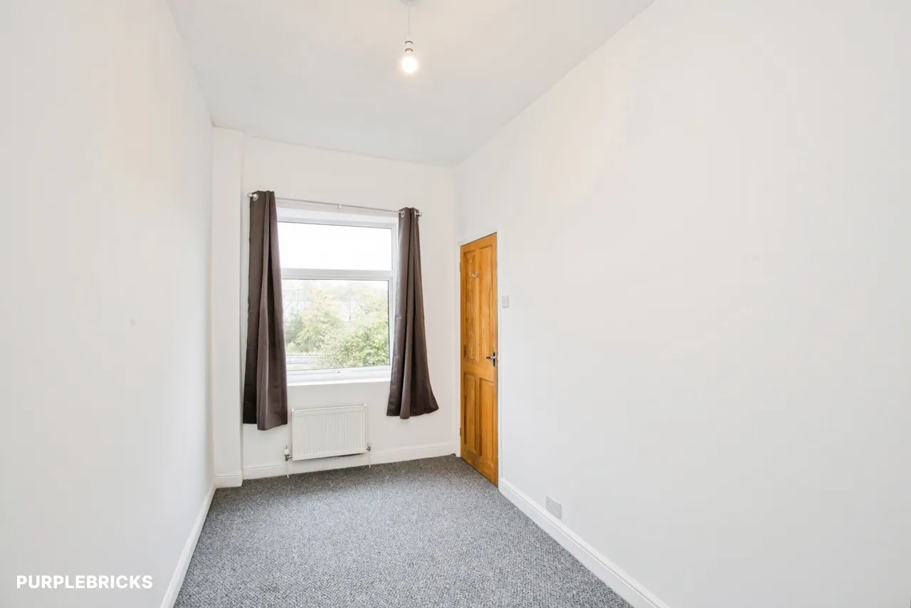 Turnpike Street, Elland, HX5, photo 10