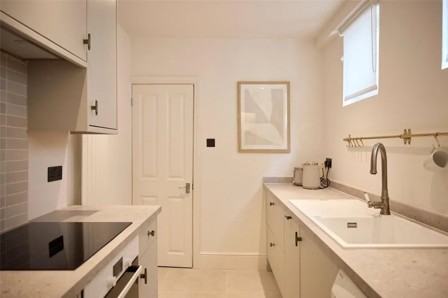 Crescent Grove, London, SW4, photo 11