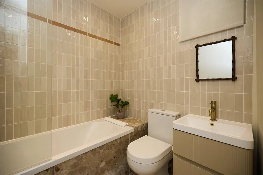 Crescent Grove, London, SW4, photo 17