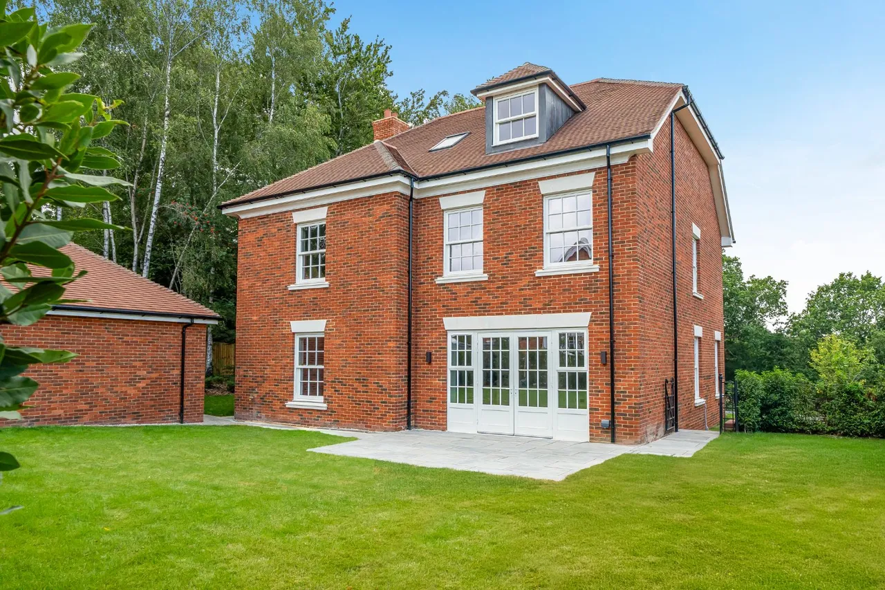 Newlands Place, Ampfield, SO51, photo 9