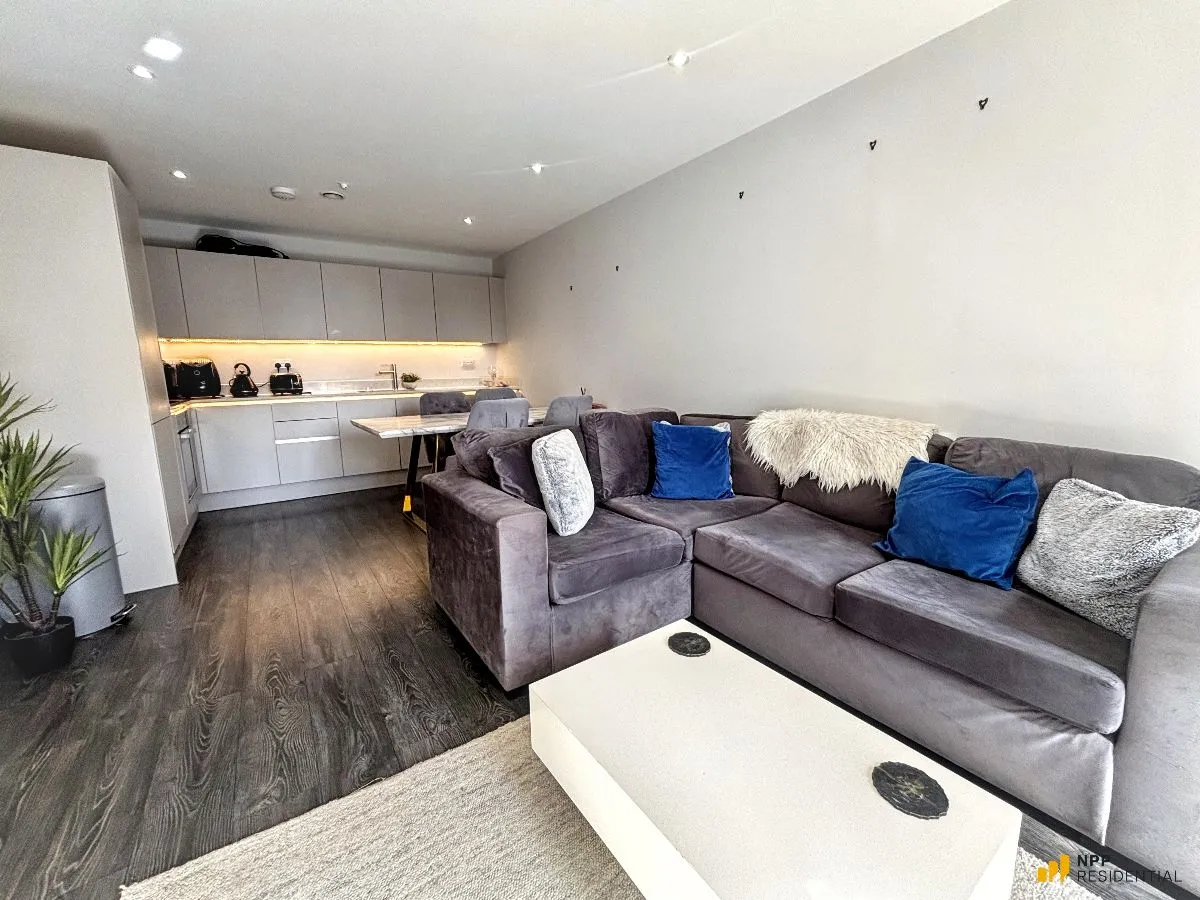 6 Cheetham Hill Road, Manchester, Lancashire, M4 4GA, photo 6
