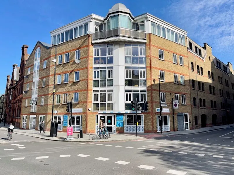 Shad Thames, London SE1 2PN, photo 2