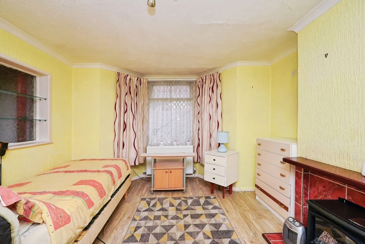 Bradstone Road, Folkestone, CT20, photo 2