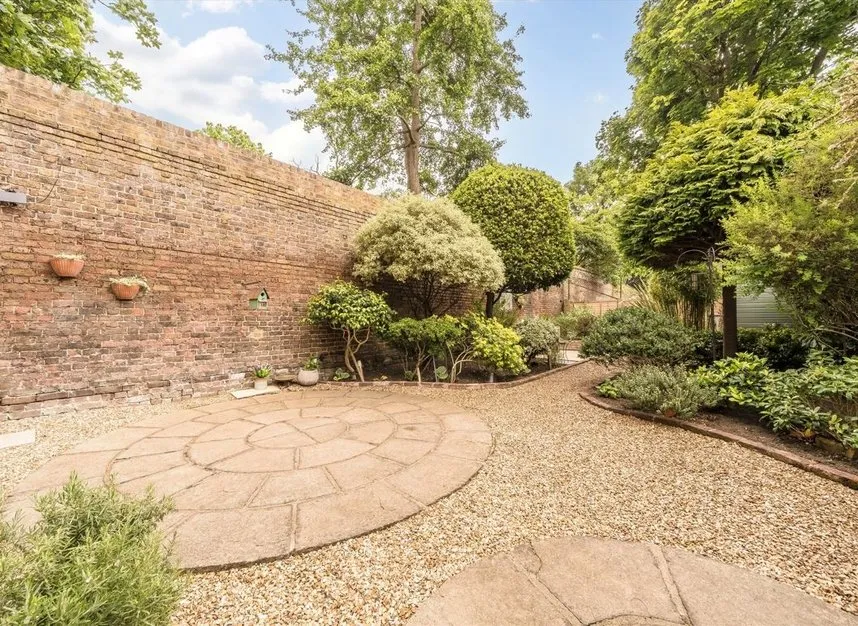 Avenue Road, Acton, W3, photo 7