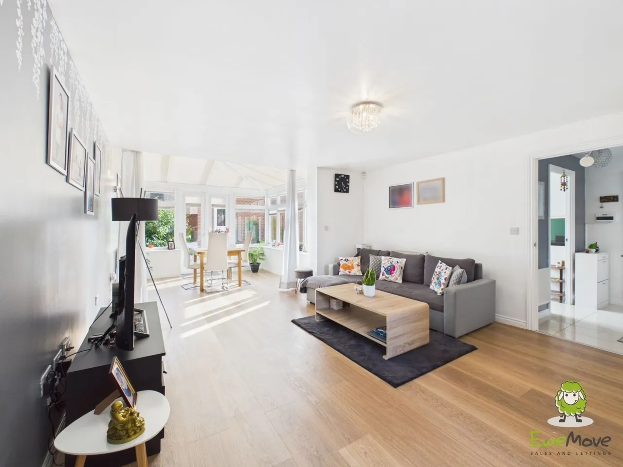 Edmund Court, Basingstoke, RG24, photo 5