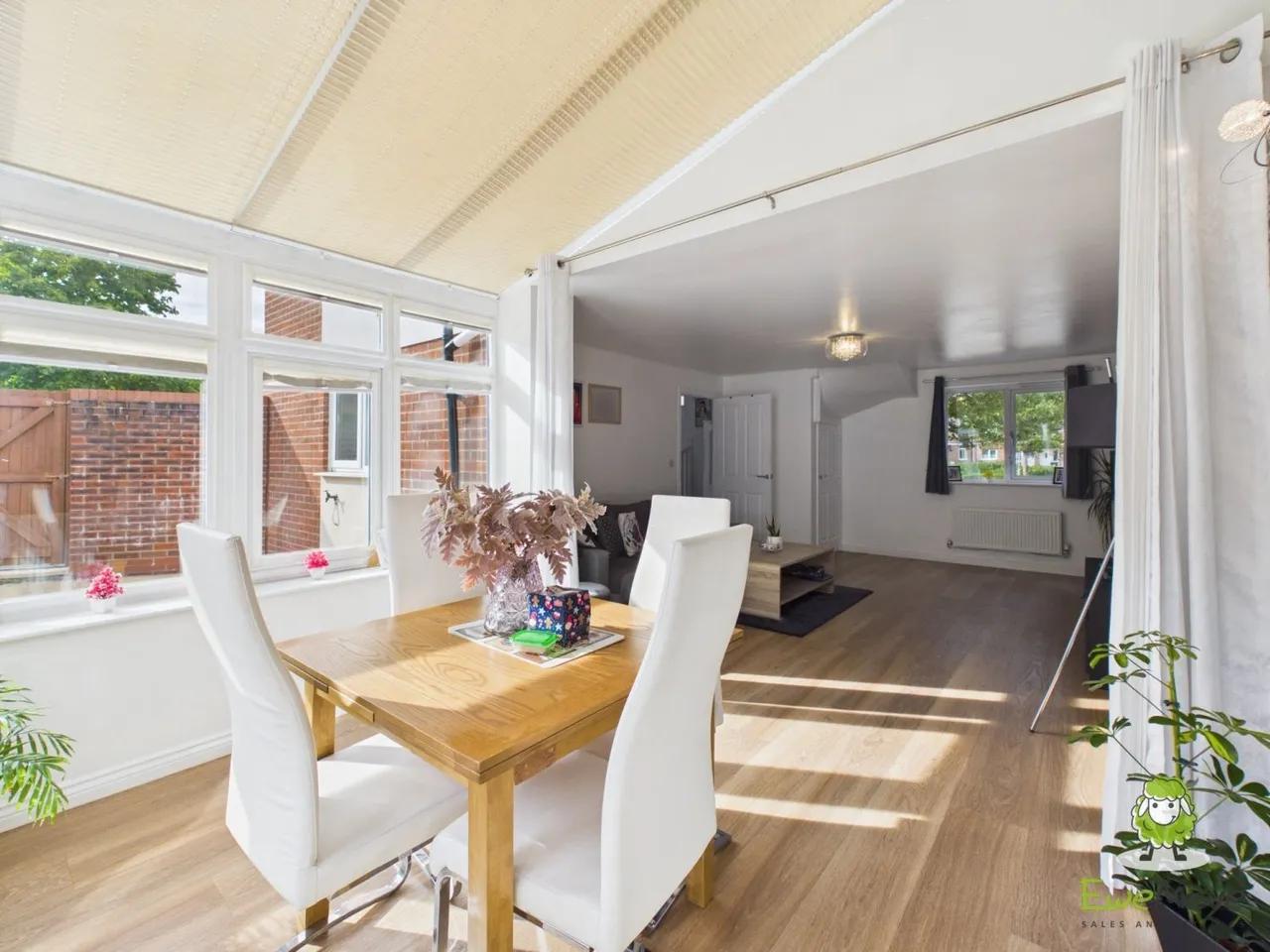 Edmund Court, Basingstoke, RG24, photo 4
