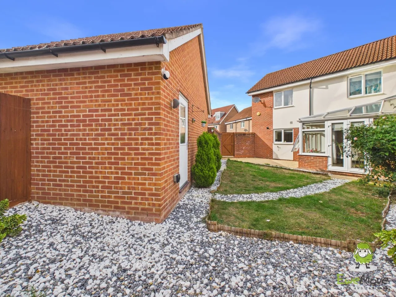 Edmund Court, Basingstoke, RG24, photo 24