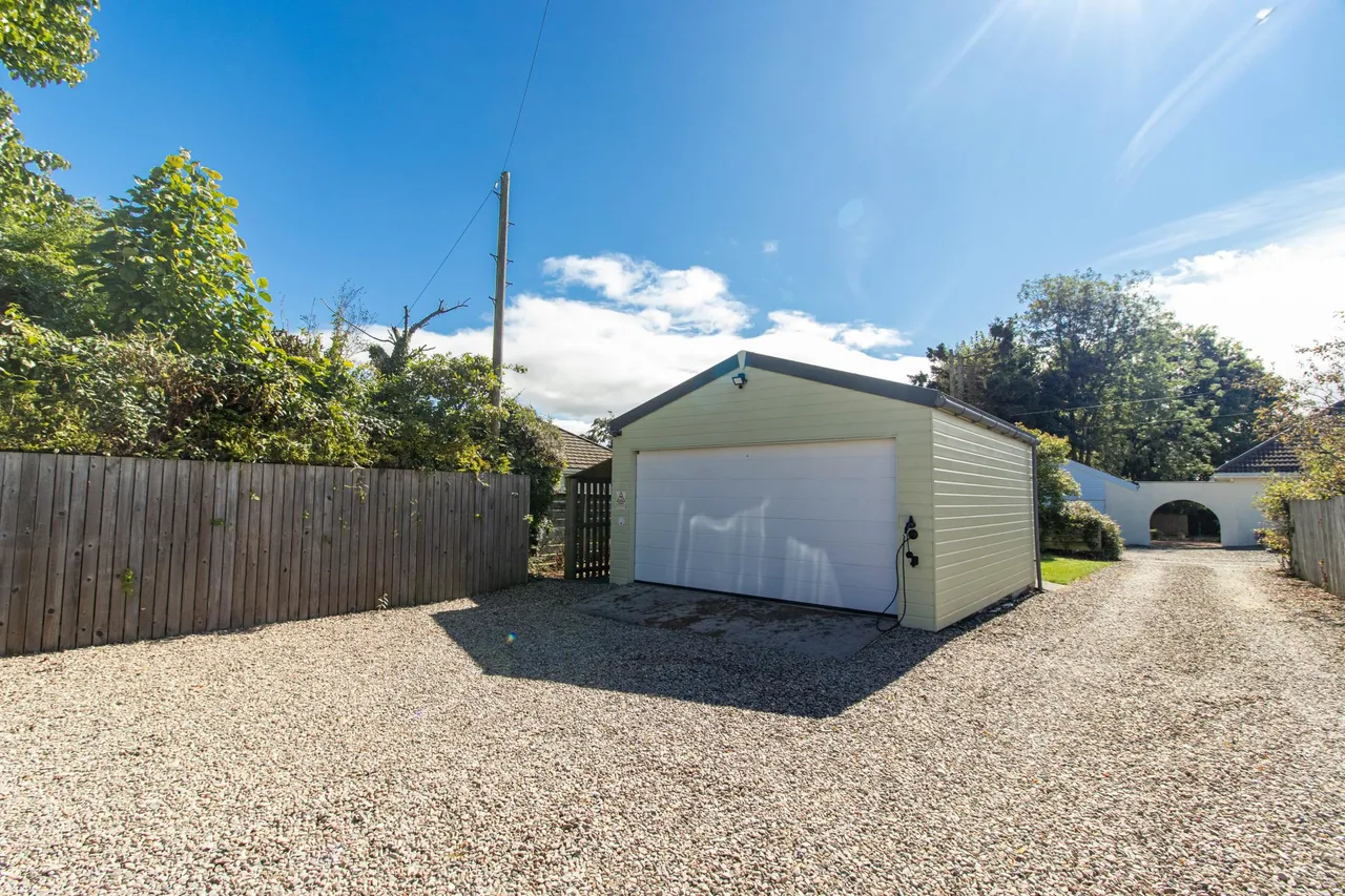 Main Road, Westmuir, DD8, photo 38