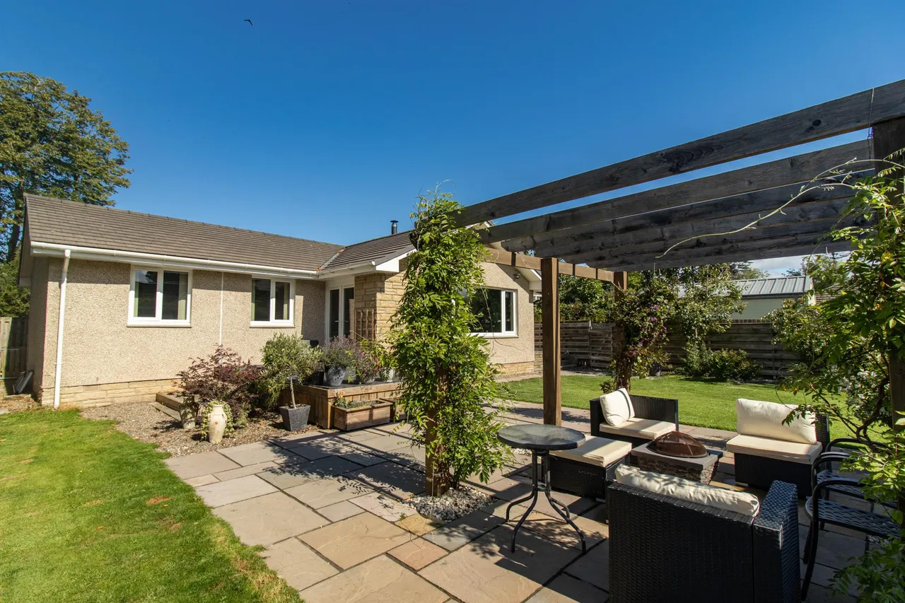 Main Road, Westmuir, DD8, photo 29