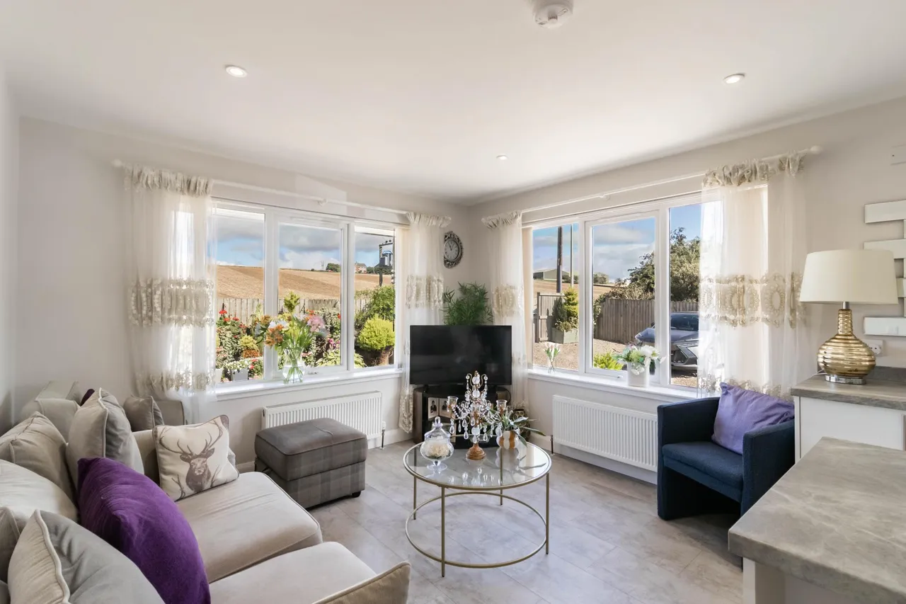 Main Road, Westmuir, DD8, photo 19