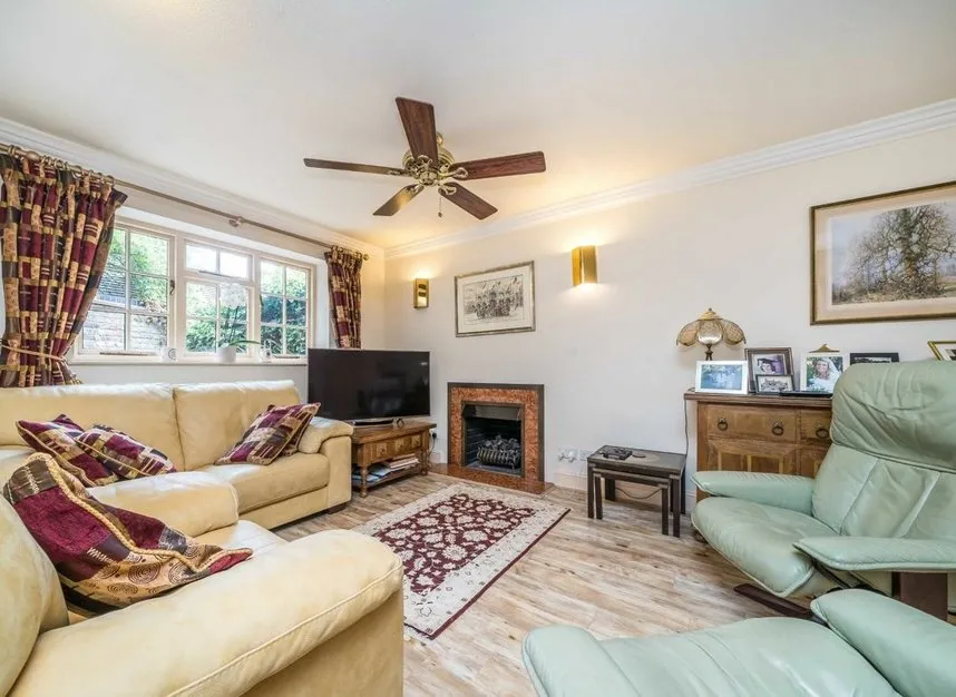 Beverley Lane, Kingston Upon Thames, KT2, photo 2
