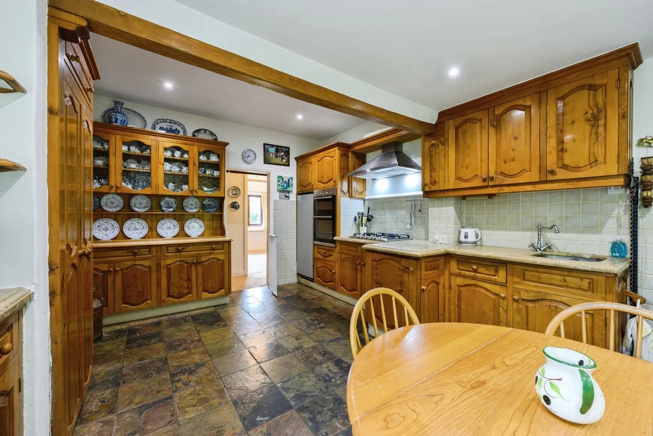 Golf Road, Kenley, CR8, photo 3