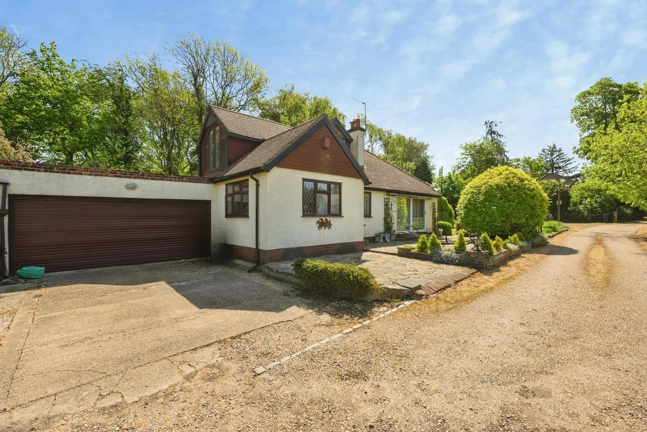 Golf Road, Kenley, CR8, photo 25