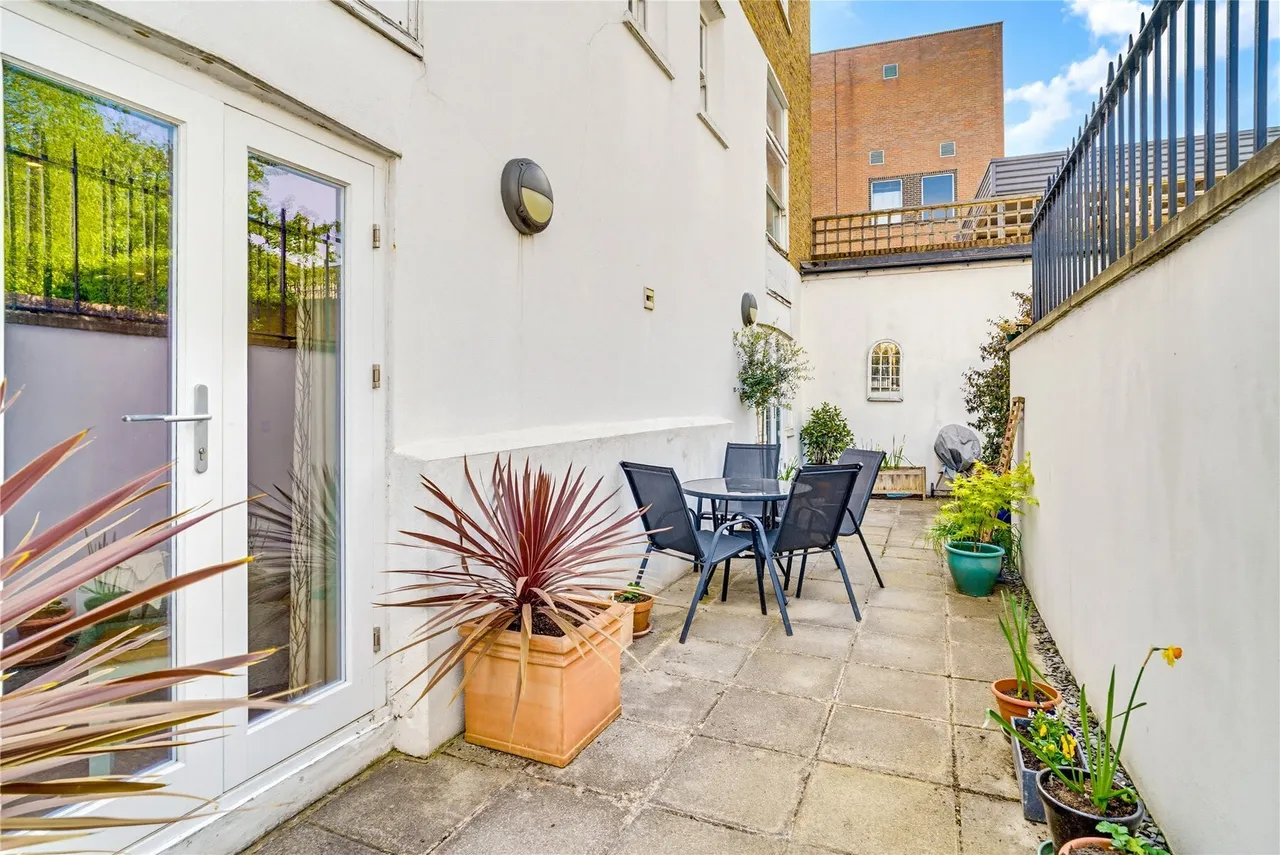 Balham Grove, London, SW12, photo 13