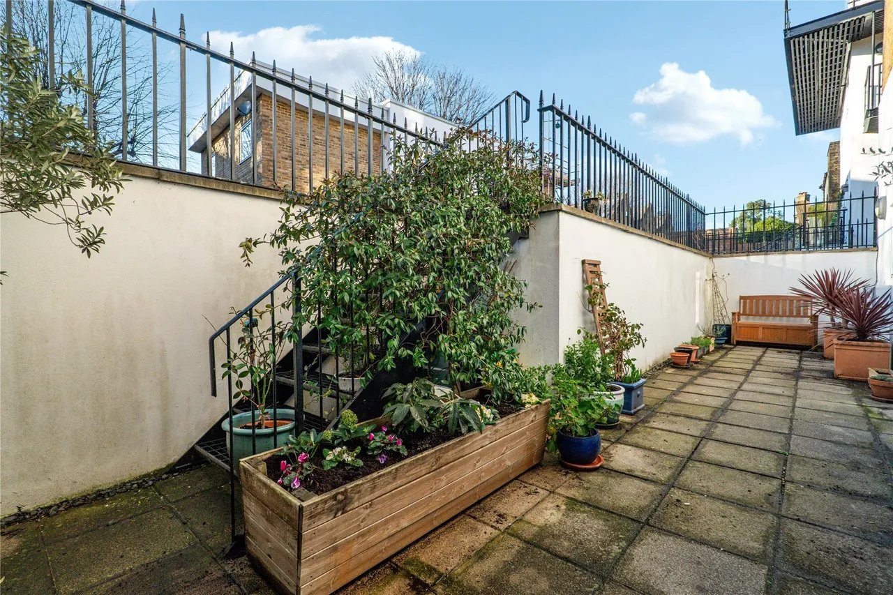 Balham Grove, London, SW12, photo 27