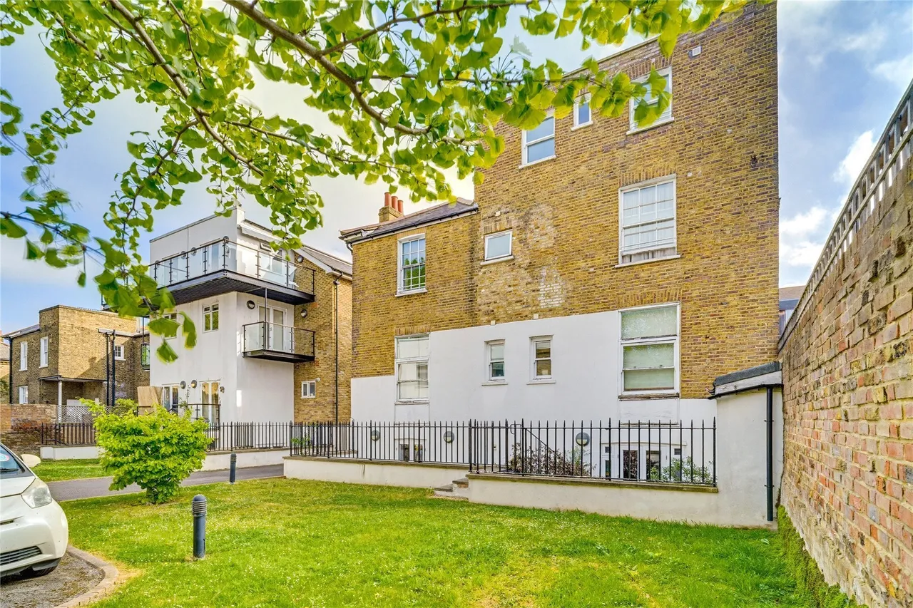 Balham Grove, London, SW12, photo 17